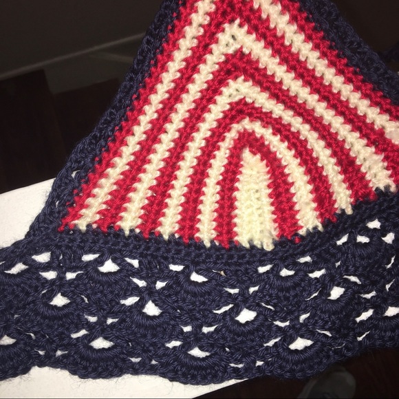 Handmade red white and blue crochet crop top - Picture 6 of 6